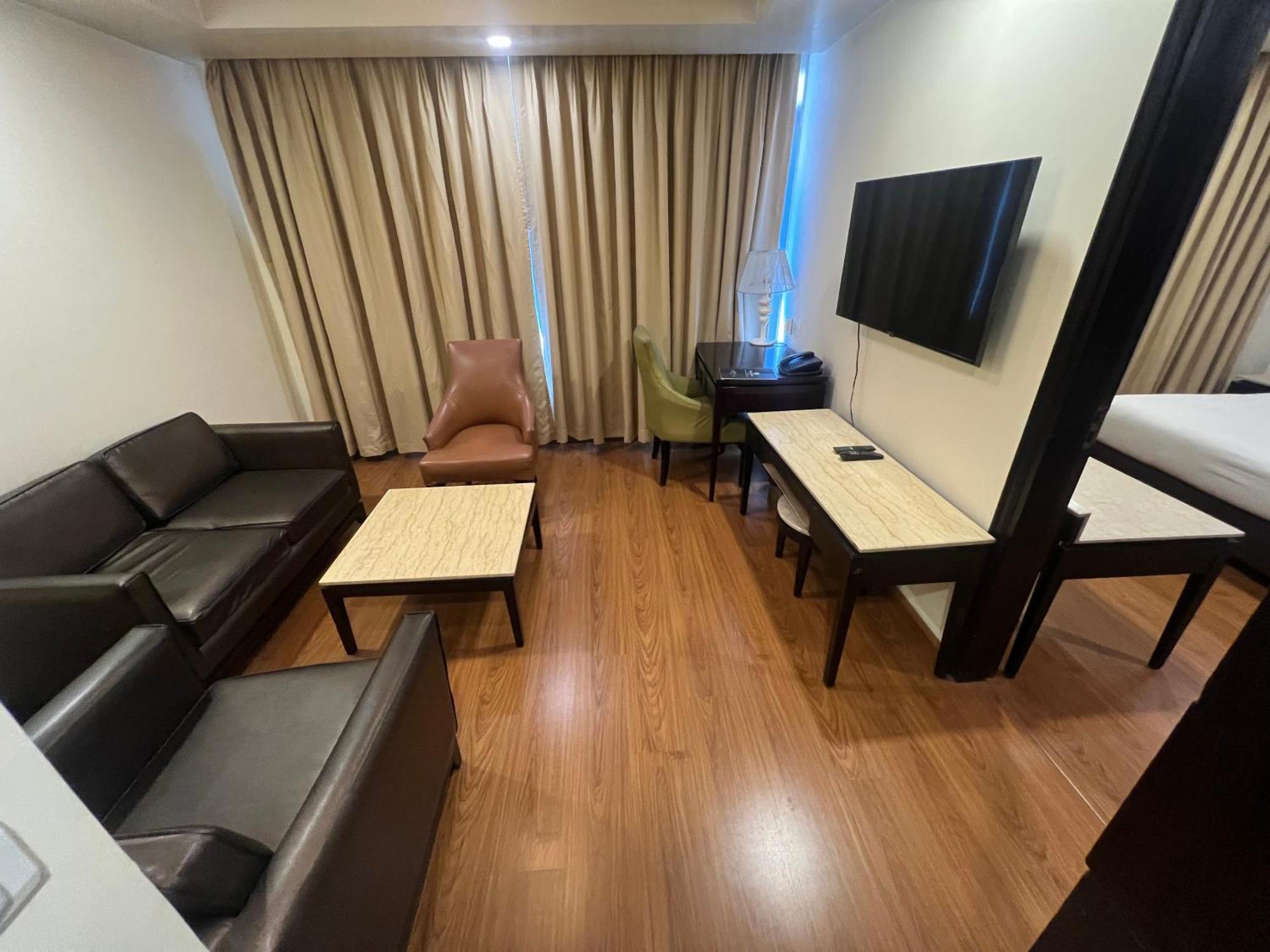 Madhuban Hotel , Нью-Дели Экстерьер фото
